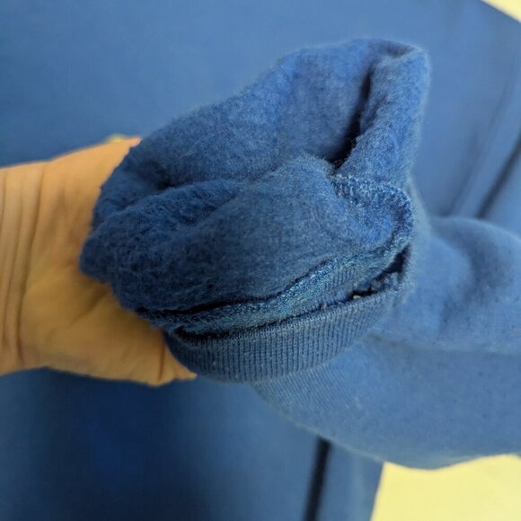 Vintage Star Trek Comm Badge Logo Sweatshirt Blue Unisex Crewneck Kirk Spock - Picture 6 of 8